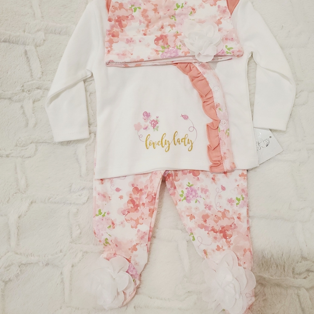 3 piece baby girl set with hat